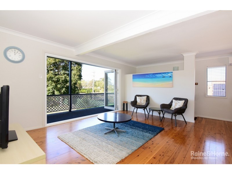 9 Mathews Street, Shoalhaven Heads NSW 2535