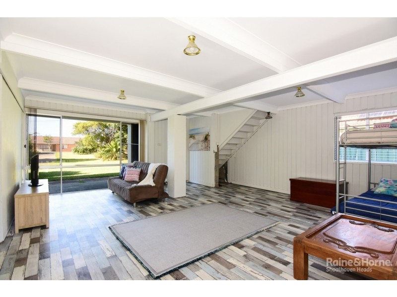 9 Mathews Street, Shoalhaven Heads NSW 2535