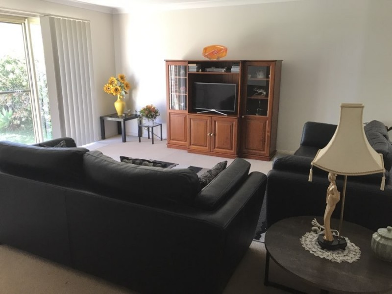 2/143 Scott Street, Shoalhaven Heads NSW 2535