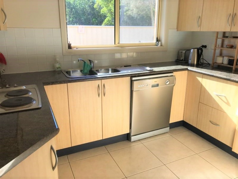 2/143 Scott Street, Shoalhaven Heads NSW 2535