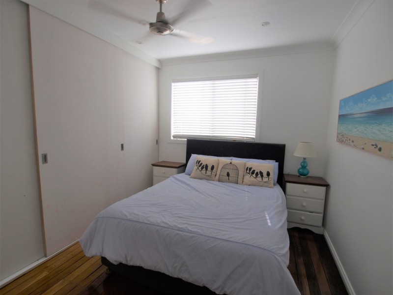 17 Renown Avenue, Shoalhaven Heads NSW 2535