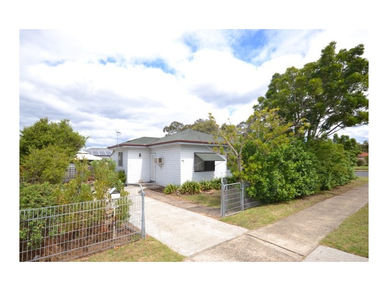 42 Bunberra Street, Bomaderry NSW 2541
