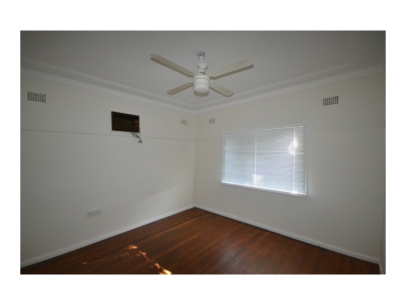 42 Bunberra Street, Bomaderry NSW 2541