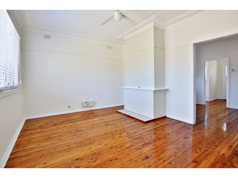 62 Meroo Road, Bomaderry NSW 2541