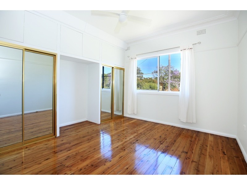 62 Meroo Road, Bomaderry NSW 2541