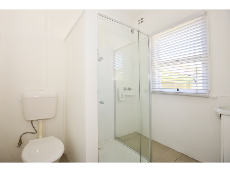 62 Meroo Road, Bomaderry NSW 2541