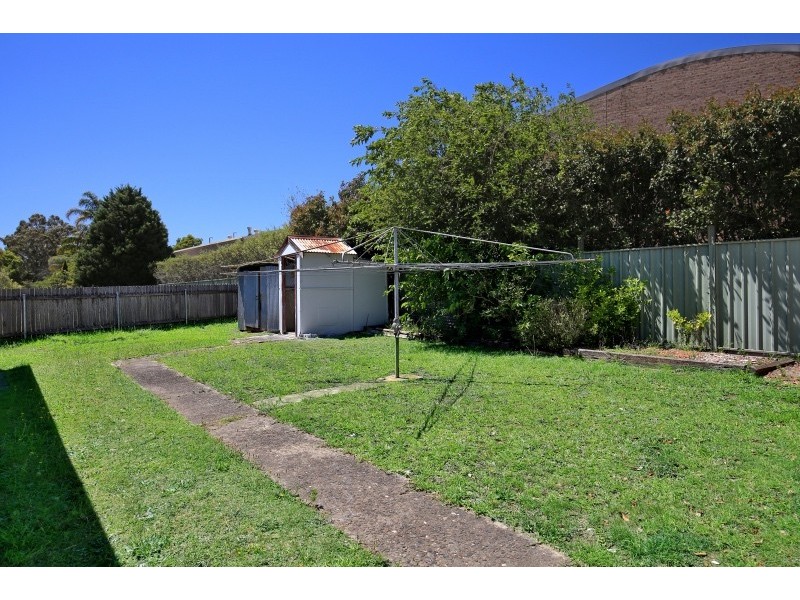 62 Meroo Road, Bomaderry NSW 2541