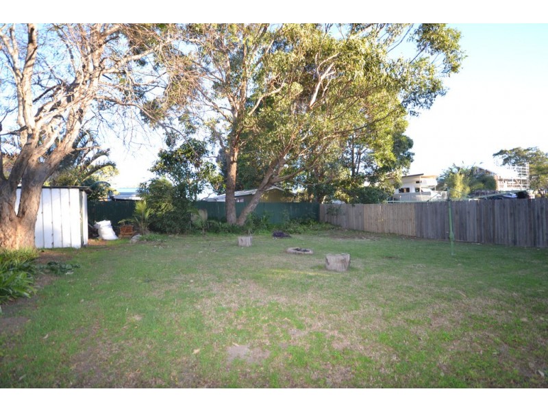 1 McIntosh Street, Shoalhaven Heads NSW 2535