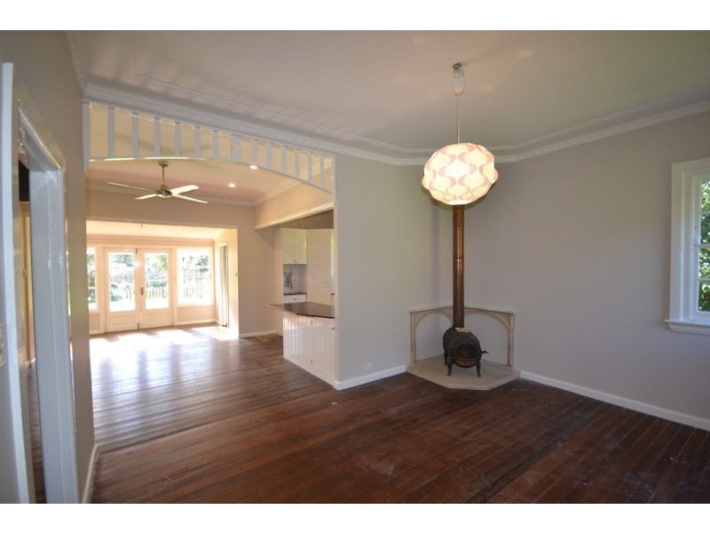 33 Moss Vale Road, Kangaroo Valley NSW 2577