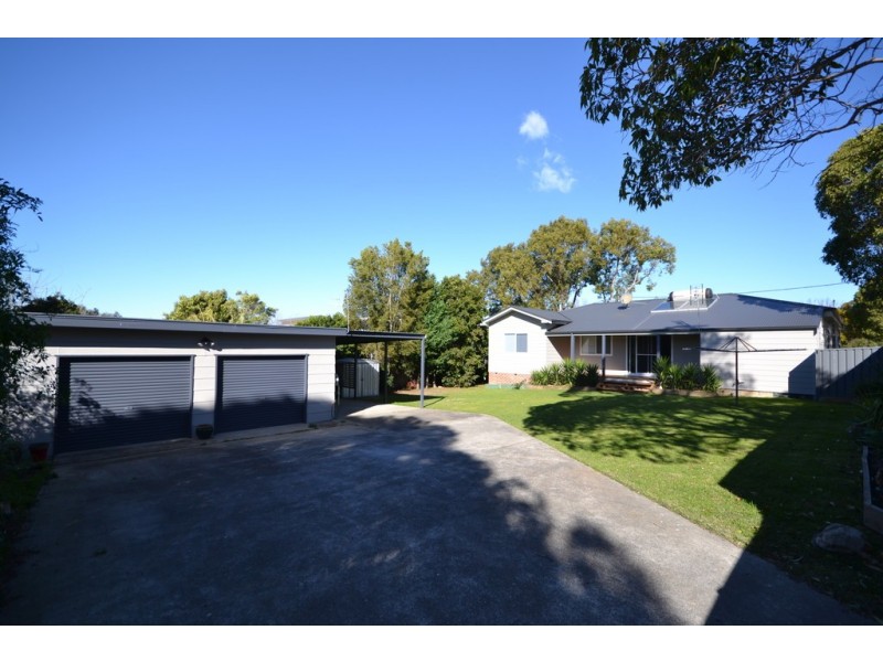 1 Huxley Street, Nowra NSW 2541