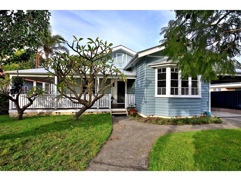 22 Plunkett Street, Nowra NSW 2541