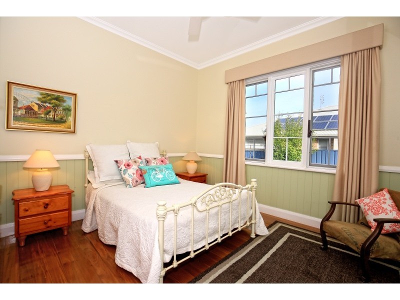 22 Plunkett Street, Nowra NSW 2541