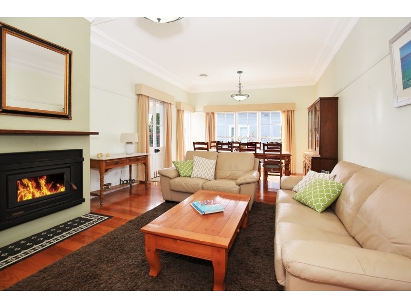 22 Plunkett Street, Nowra NSW 2541