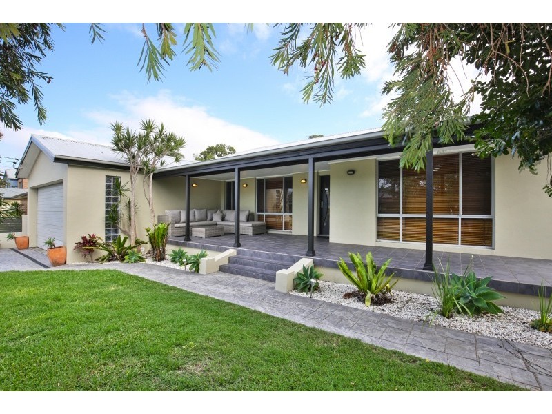 19 Lovegrove Street, Shoalhaven Heads NSW 2535