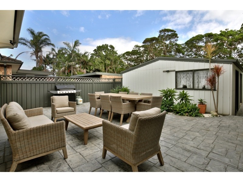 19 Lovegrove Street, Shoalhaven Heads NSW 2535