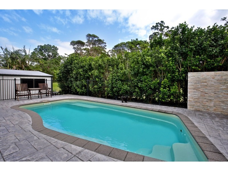 19 Lovegrove Street, Shoalhaven Heads NSW 2535