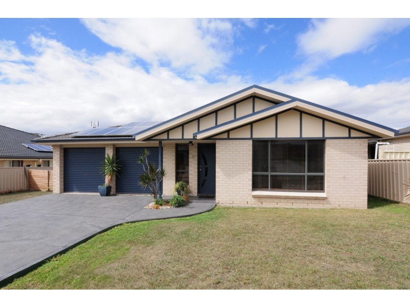 7 Barbata Grove, South Nowra NSW 2541