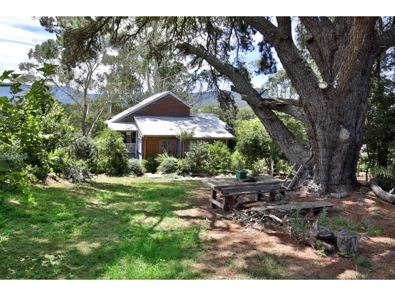 102 Moss Vale Road, Kangaroo Valley NSW 2577