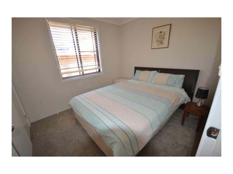 12 Turley Avenue, Bomaderry NSW 2541