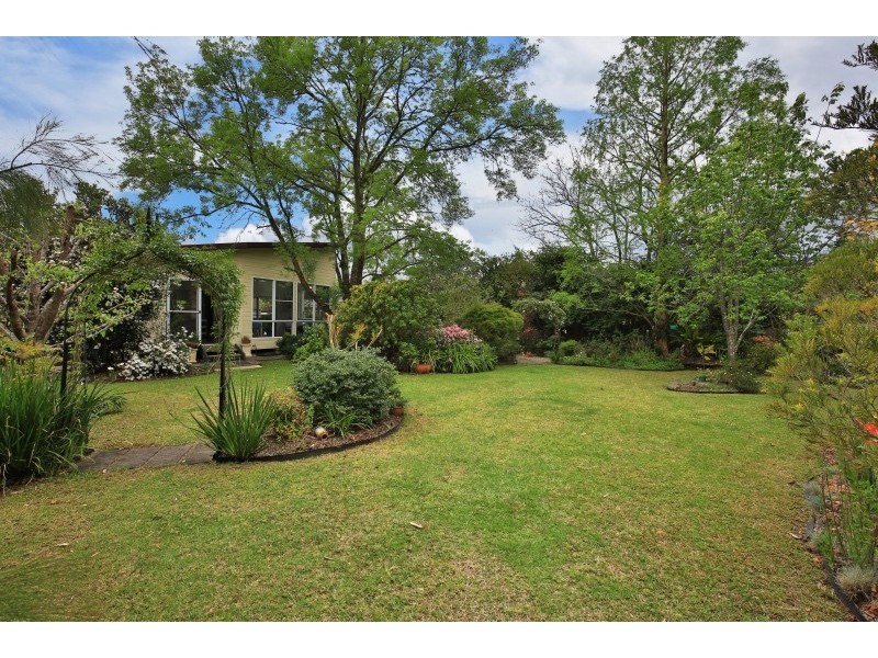 10 Gwenda Avenue, Berry NSW 2535