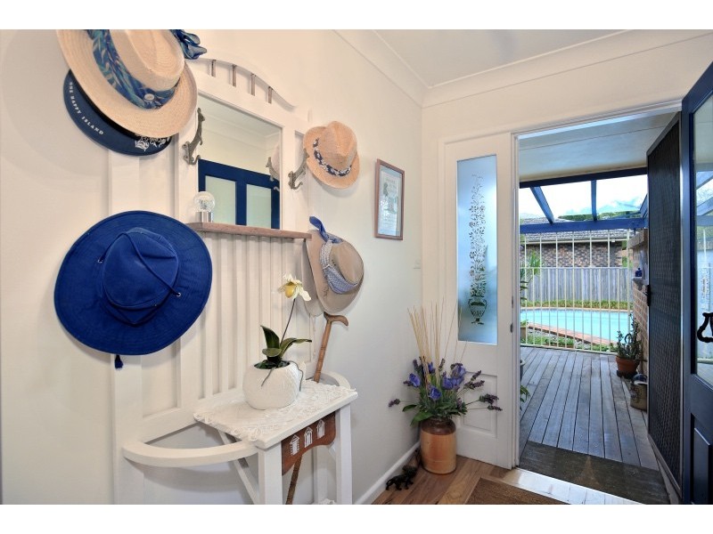 10 Gwenda Avenue, Berry NSW 2535