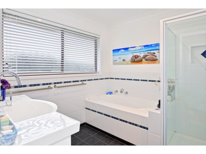 10 Gwenda Avenue, Berry NSW 2535