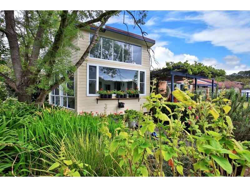 10 Gwenda Avenue, Berry NSW 2535