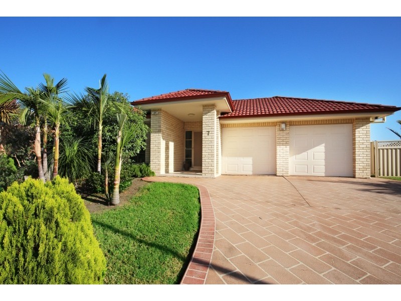 7 Sullivan Street, Worrigee NSW 2540