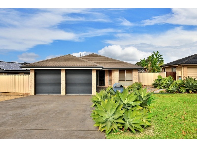 39 Sullivan Street, Worrigee NSW 2540