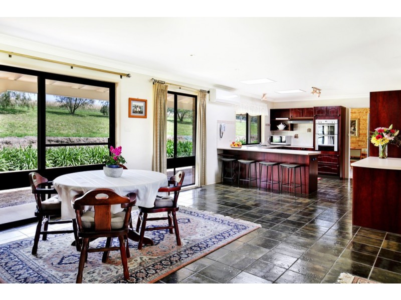 15 Bryces Road, Berry NSW 2535