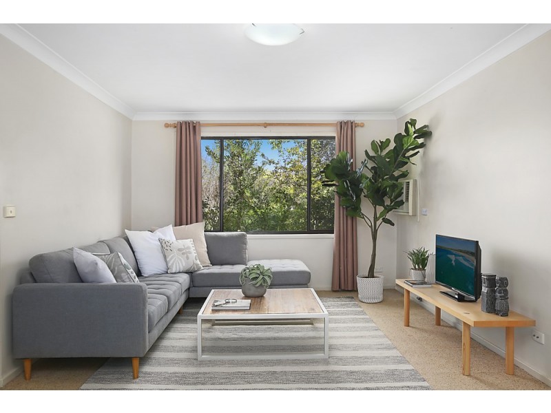 2 Windsor Drive, Berry NSW 2535