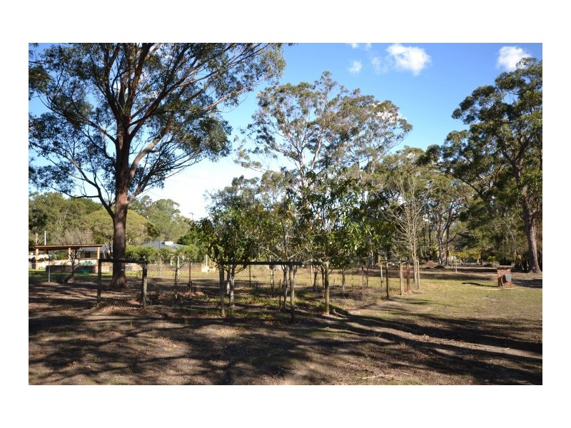 23 Gardners Road, Falls Creek NSW 2540