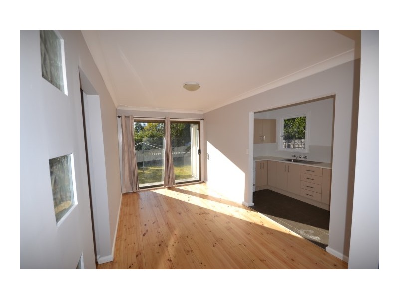 48 Meroo Road, Bomaderry NSW 2541
