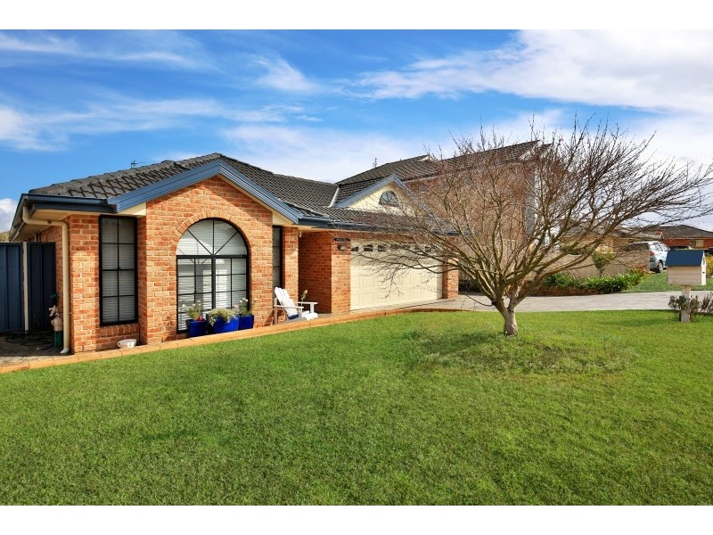 15 Correa Court, Worrigee NSW 2540