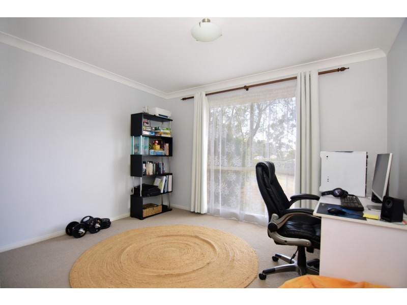 4A Chebec Close, Bomaderry NSW 2541