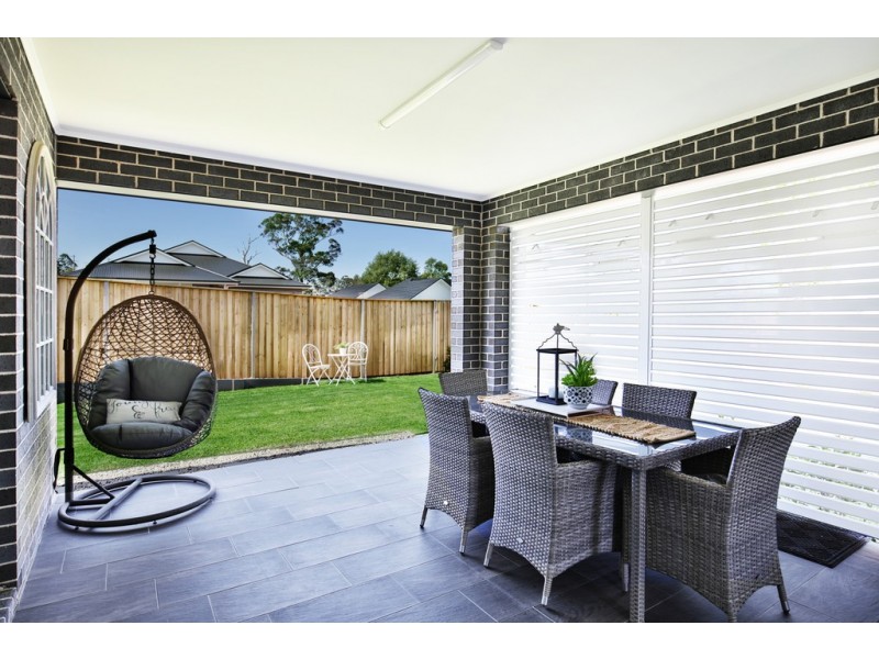 1 Parker Crescent, Berry NSW 2535