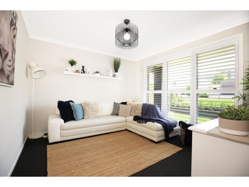 1 Parker Crescent, Berry NSW 2535