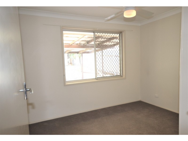 16 Castle Glen, North Nowra NSW 2541