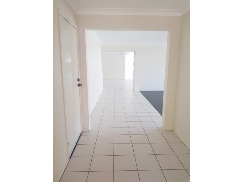 26 Gardenia Crescent, Bomaderry NSW 2541