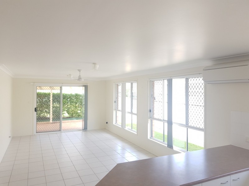 26 Gardenia Crescent, Bomaderry NSW 2541