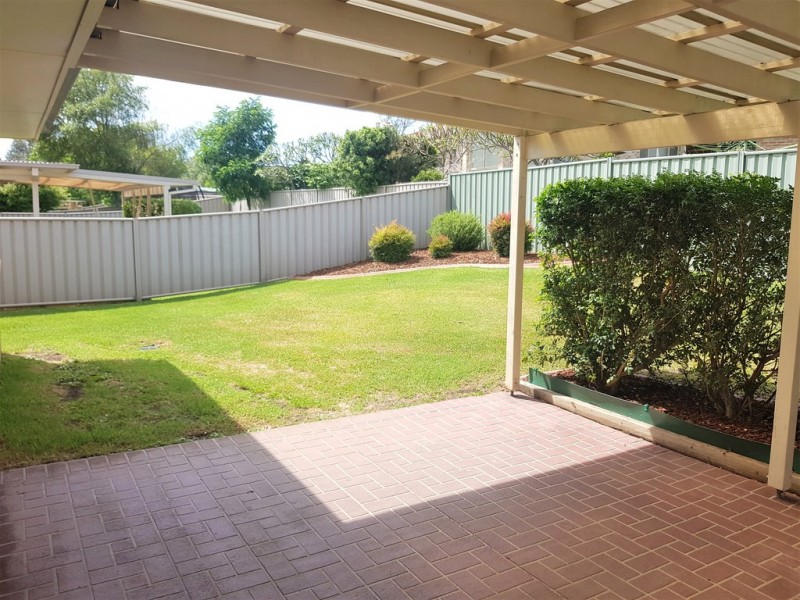 26 Gardenia Crescent, Bomaderry NSW 2541
