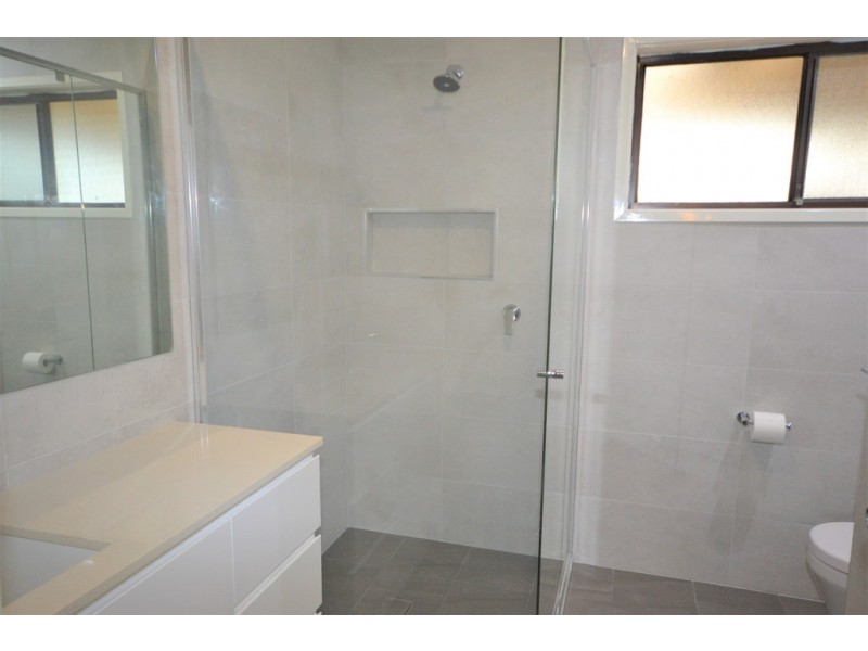 8 Rosewood Close, Nowra NSW 2541