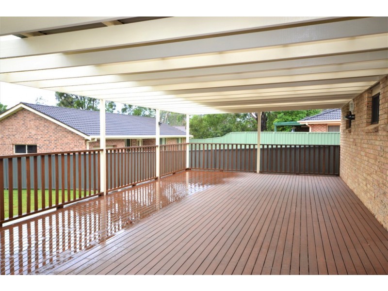 8 Rosewood Close, Nowra NSW 2541