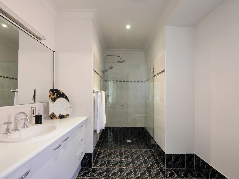 14 Westborne Drive, Nowra NSW 2541