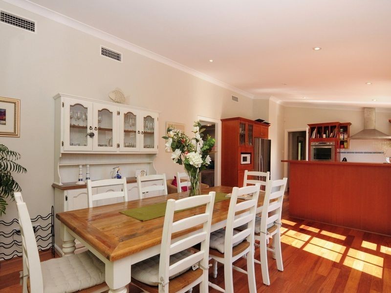 14 Westborne Drive, Nowra NSW 2541