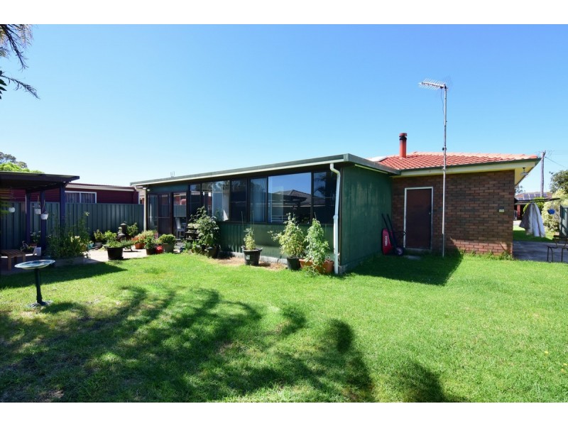 27 Salisbury Drive, Nowra NSW 2541