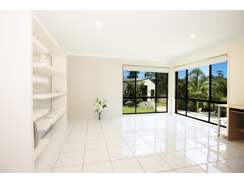 56 Kardella Avenue, Nowra NSW 2541