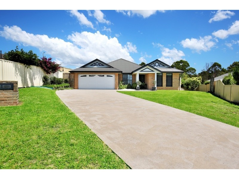 56 Kardella Avenue, Nowra NSW 2541