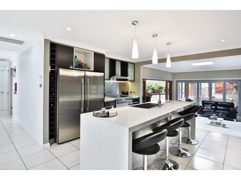 24 Amundsen Avenue, Shoalhaven Heads NSW 2535