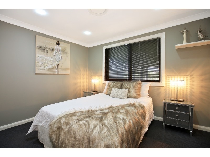 24 Amundsen Avenue, Shoalhaven Heads NSW 2535